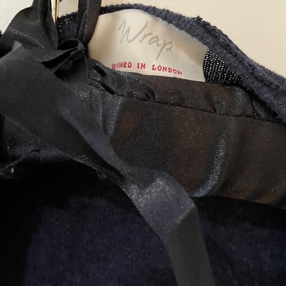 WRAP LONDON SEQUIN CARDIGAN - Picture 3 of 3